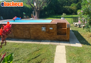 casa indipendente in vendita a Pescaglia in zona Monsagrati
