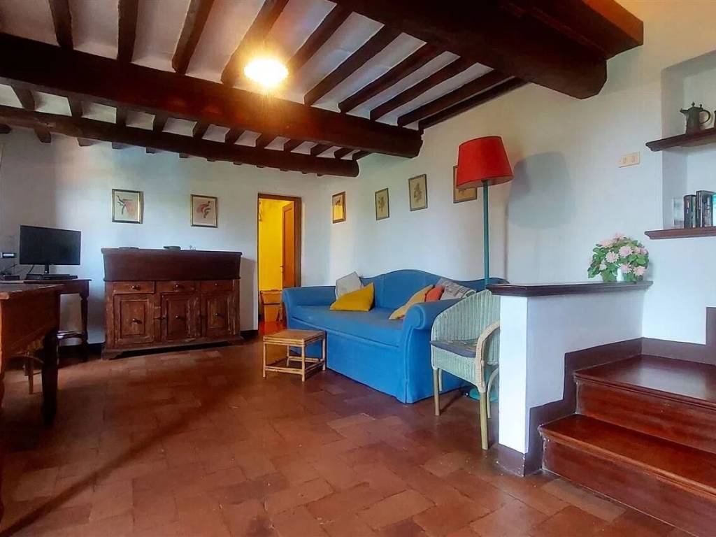 casa indipendente in vendita a Pescaglia