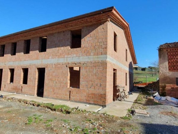 casa indipendente in vendita a Pescaglia in zona Monsagrati