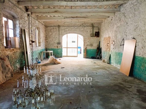 casa indipendente in vendita a Pescaglia