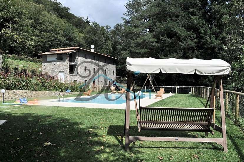 casa indipendente in vendita a Pescaglia