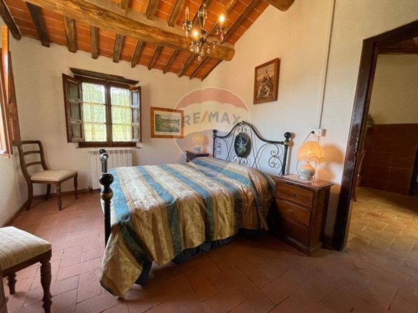 negozio in vendita a Pescaglia