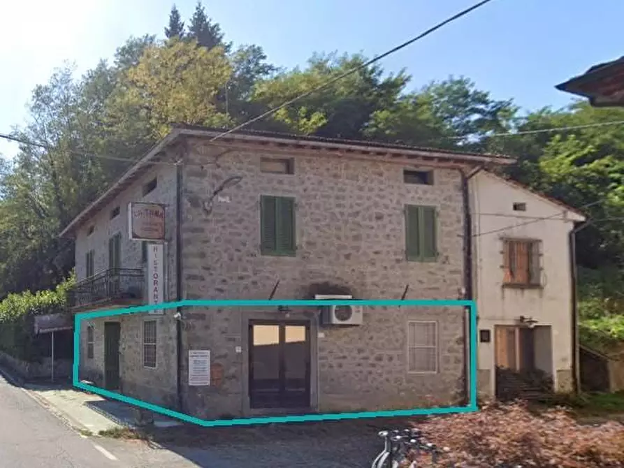 negozio in vendita a Pescaglia