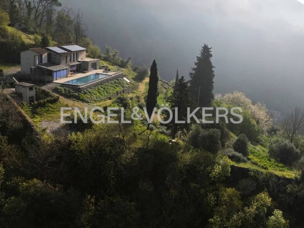 casa indipendente in vendita a Pescaglia in zona Pascoso