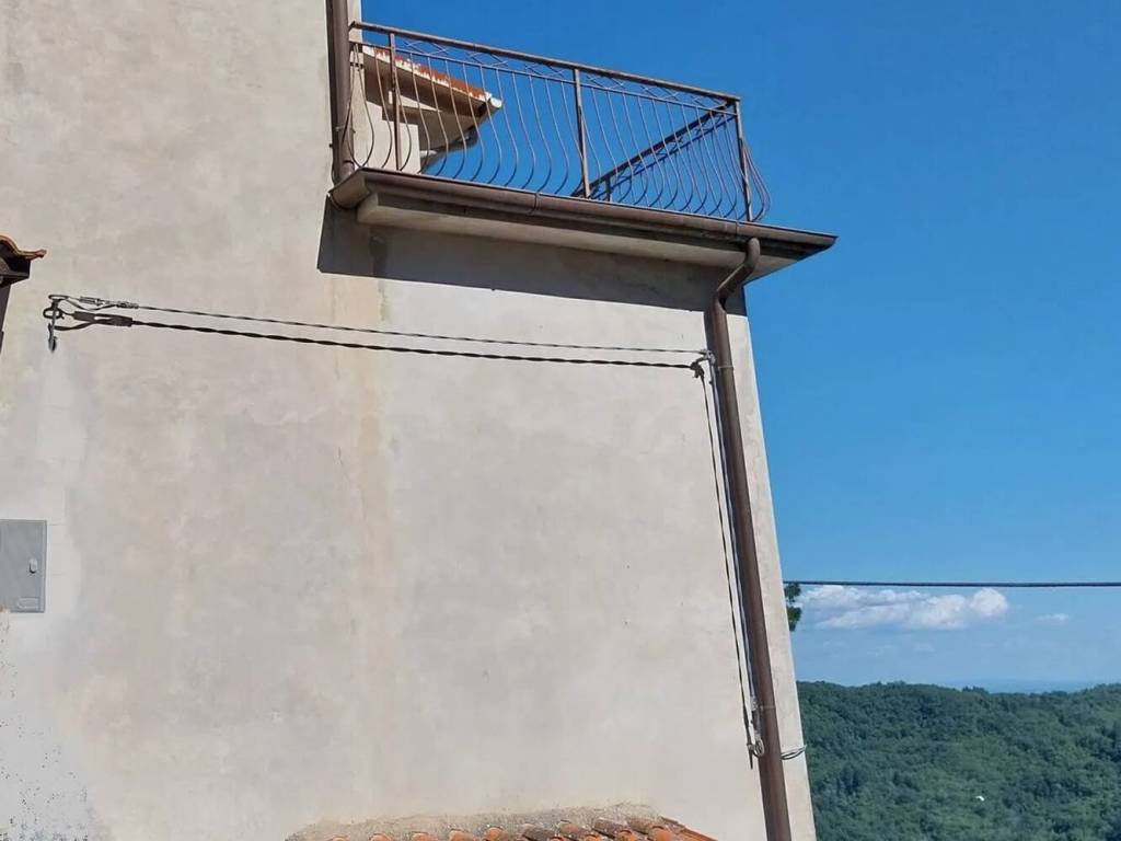 casa indipendente in vendita a Pescaglia in zona Gello