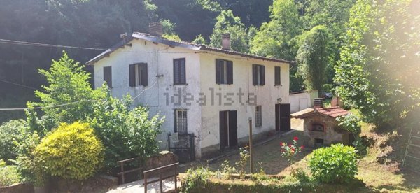 casa semindipendente in vendita a Pescaglia