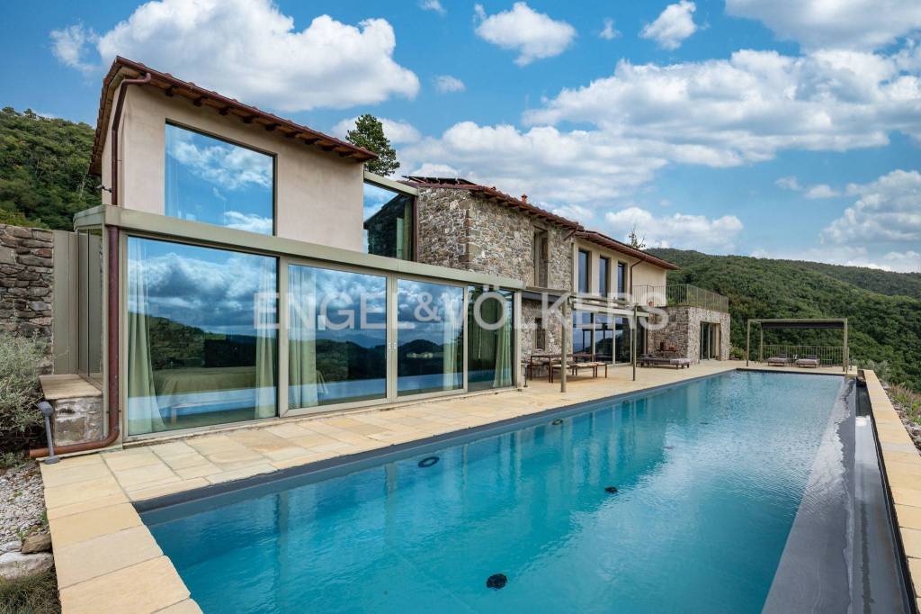 casa indipendente in vendita a Pescaglia in zona Pascoso