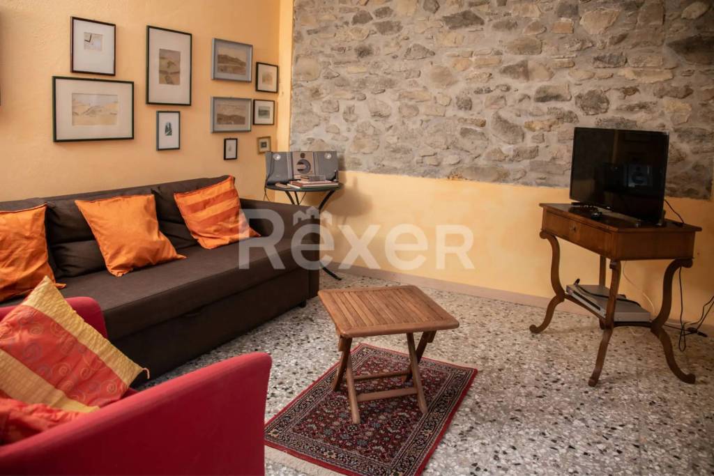 casa indipendente in vendita a Pescaglia in zona Pascoso