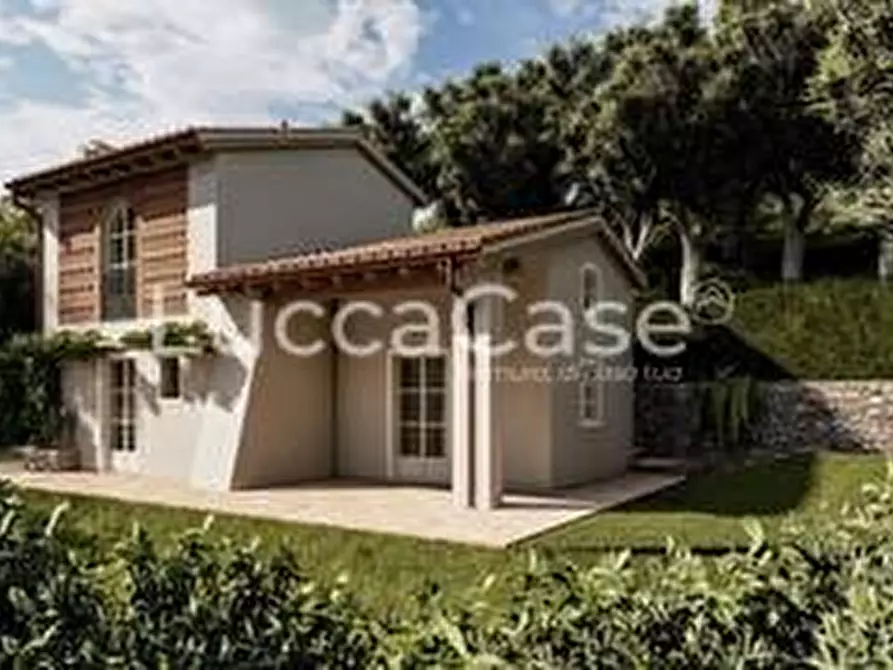 casa indipendente in vendita a Pescaglia in zona Monsagrati