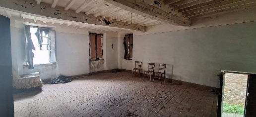 casa indipendente in vendita a Pescaglia