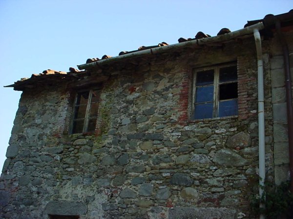 casa indipendente in vendita a Pescaglia