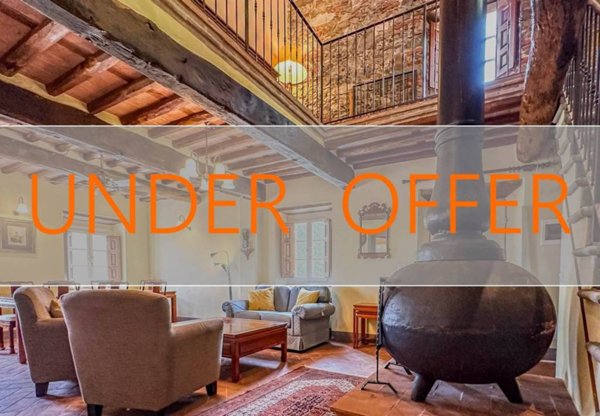 casa indipendente in vendita a Pescaglia