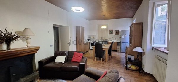 appartamento in vendita a Pescaglia in zona Convalle
