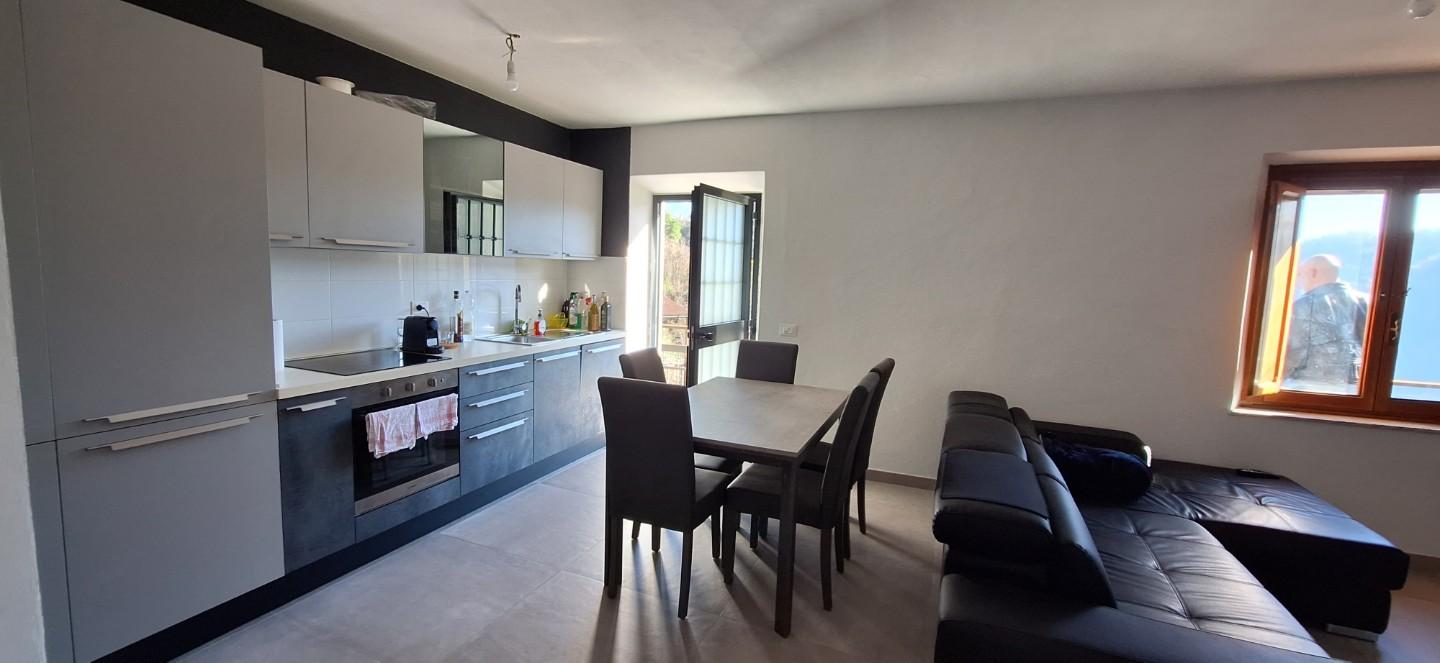 casa indipendente in vendita a Pescaglia