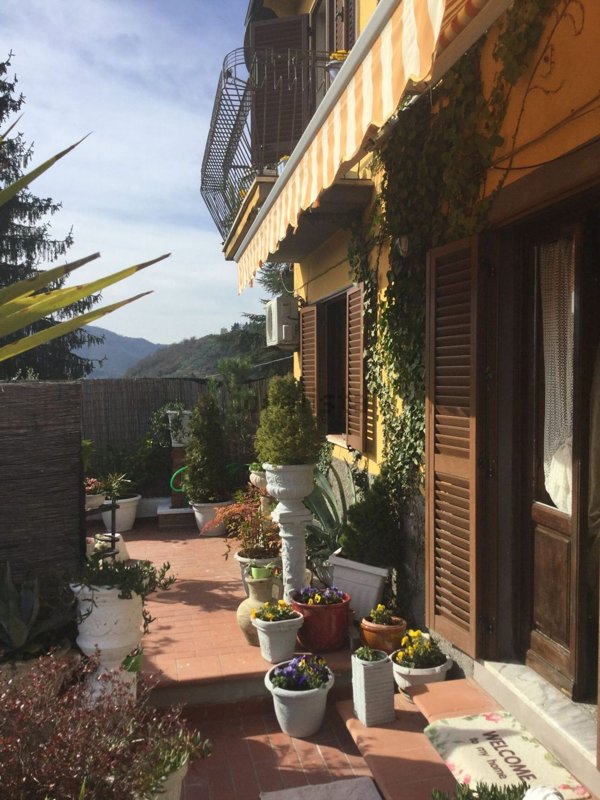 casa indipendente in vendita a Pescaglia