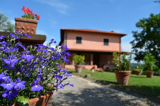 casa indipendente in vendita a Pescaglia