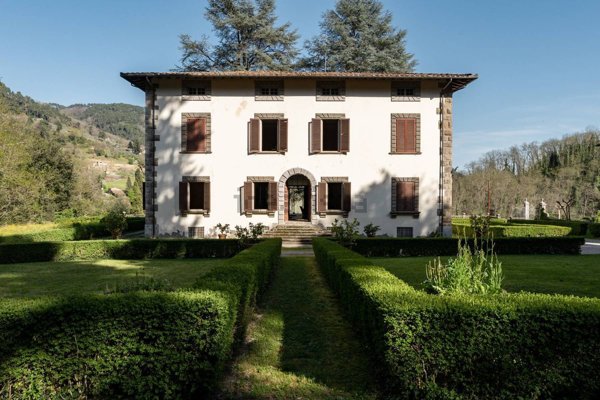 casa indipendente in vendita a Pescaglia