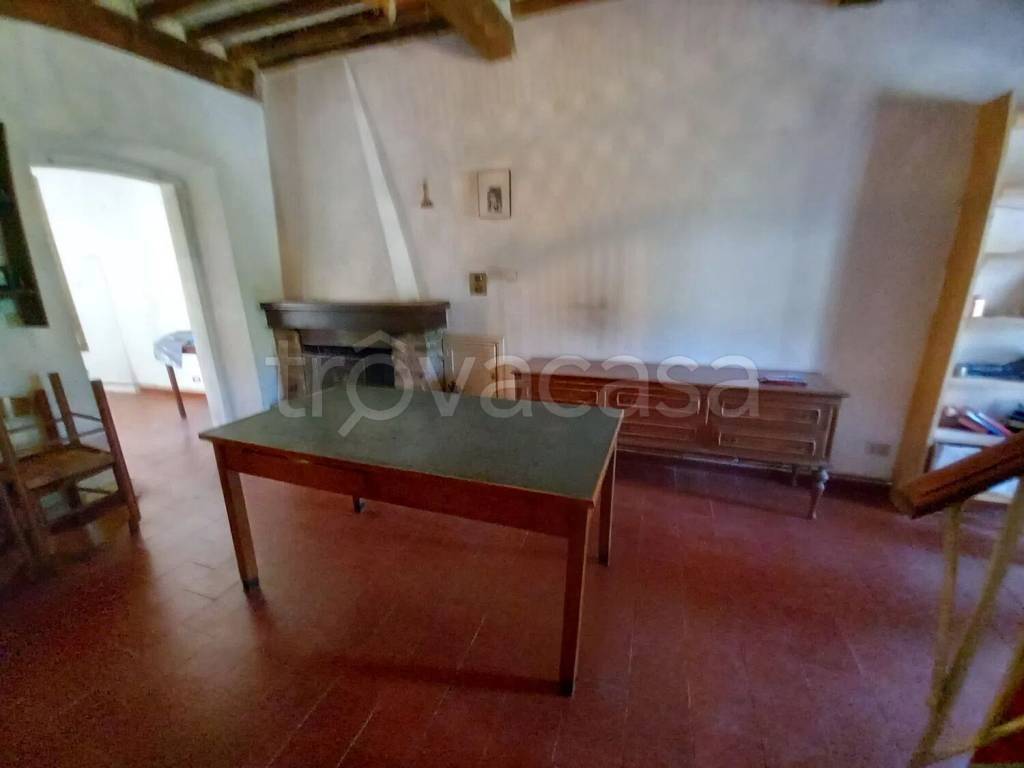 casa indipendente in vendita a Pescaglia