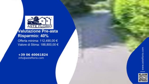 negozio in vendita a Pescaglia in zona Monsagrati