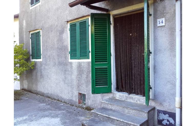 casa indipendente in vendita a Pescaglia in zona San Rocco