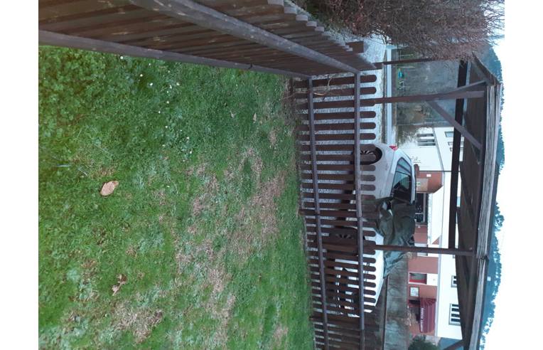 casa indipendente in vendita a Pescaglia