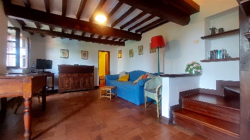 casa indipendente in vendita a Pescaglia