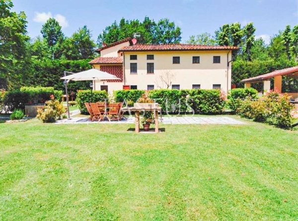 casale in vendita a Pescaglia