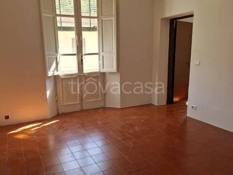 casa indipendente in vendita a Pescaglia in zona Convalle