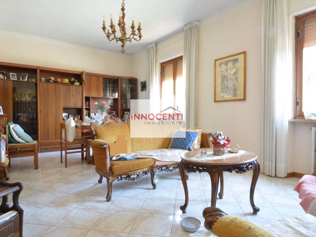 appartamento in vendita a Pescaglia in zona San Martino in Freddana