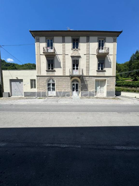 appartamento in vendita a Pescaglia in zona Convalle
