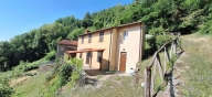 casa indipendente in vendita a Pescaglia