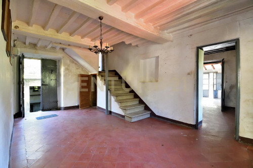 casa indipendente in vendita a Pescaglia