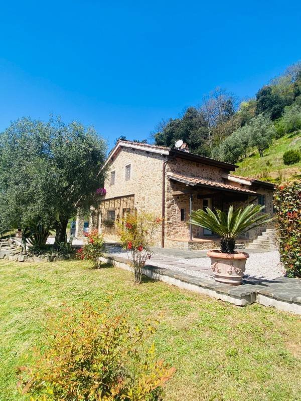 casale in vendita a Pescaglia in zona San Martino in Freddana