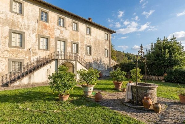 casa indipendente in vendita a Pescaglia in zona Convalle