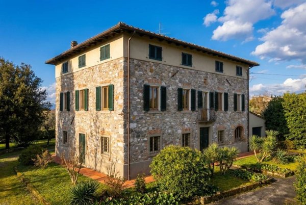 casa indipendente in vendita a Pescaglia in zona San Martino in Freddana