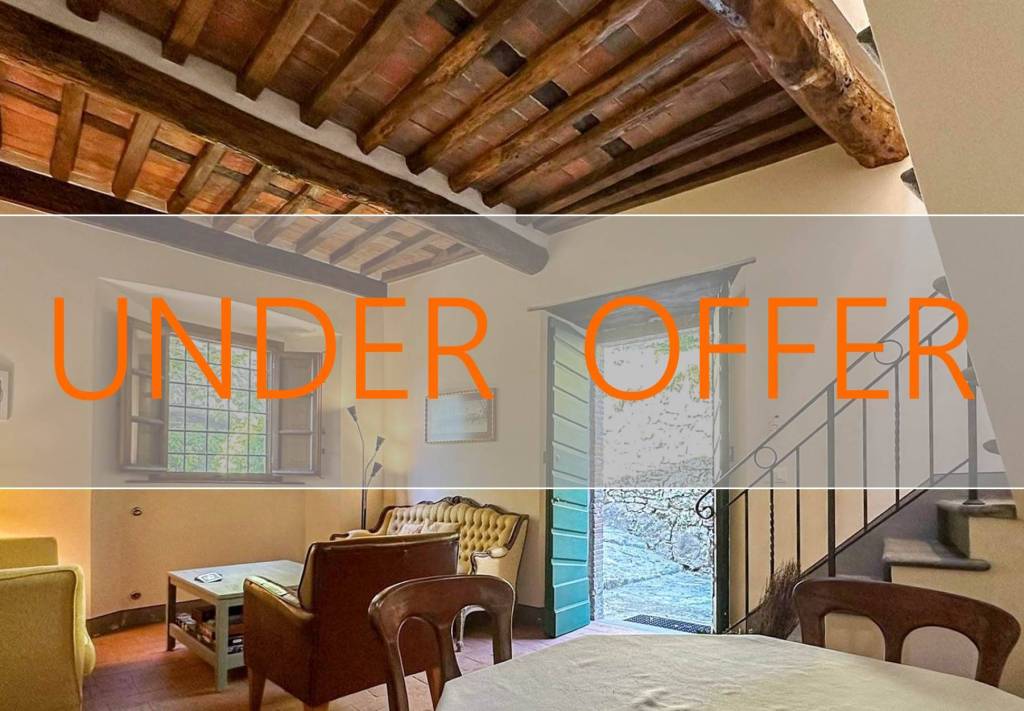 casa indipendente in vendita a Pescaglia