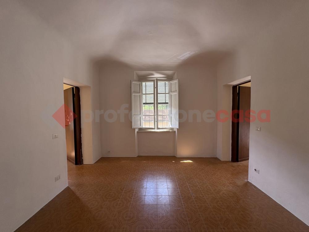 appartamento in vendita a Pescaglia in zona Convalle