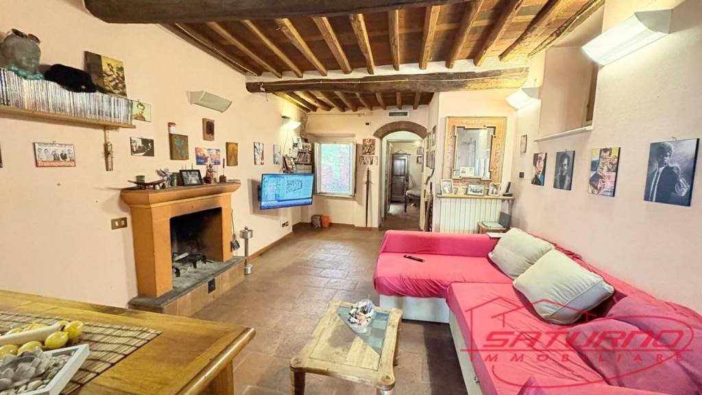 appartamento in vendita a Piazza al Serchio in zona San Michele
