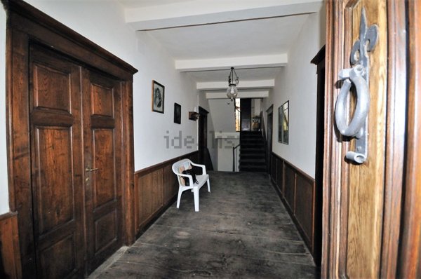 casa indipendente in vendita a Piazza al Serchio