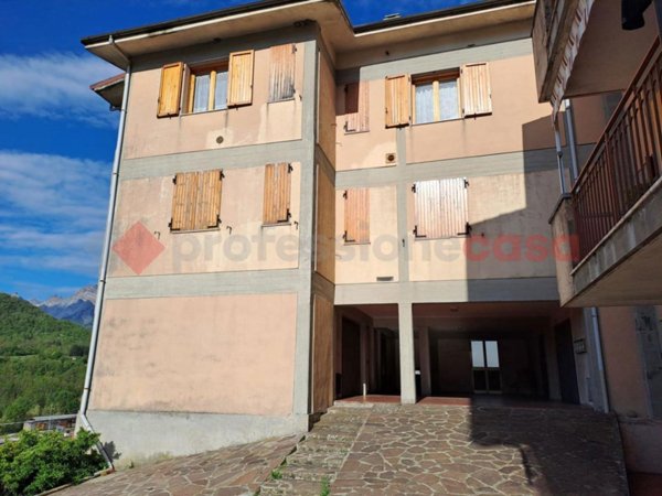 appartamento in vendita a Piazza al Serchio