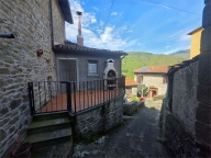casa indipendente in vendita a Piazza al Serchio in zona Vergnano