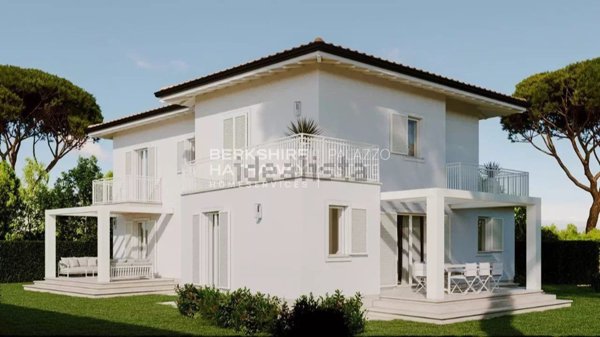 casa indipendente in vendita a Pietrasanta in zona Tonfano