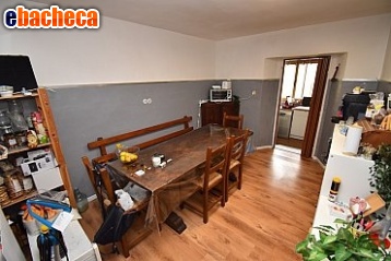 appartamento in vendita a Pietrasanta in zona Solaio