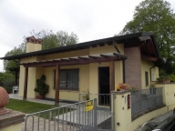 casa indipendente in vendita a Pietrasanta
