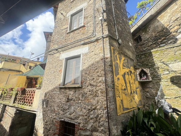 casa indipendente in vendita a Pietrasanta