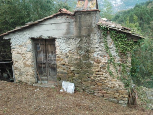 casa indipendente in vendita a Pietrasanta