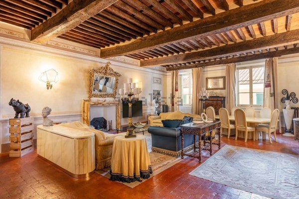 appartamento in vendita a Pietrasanta