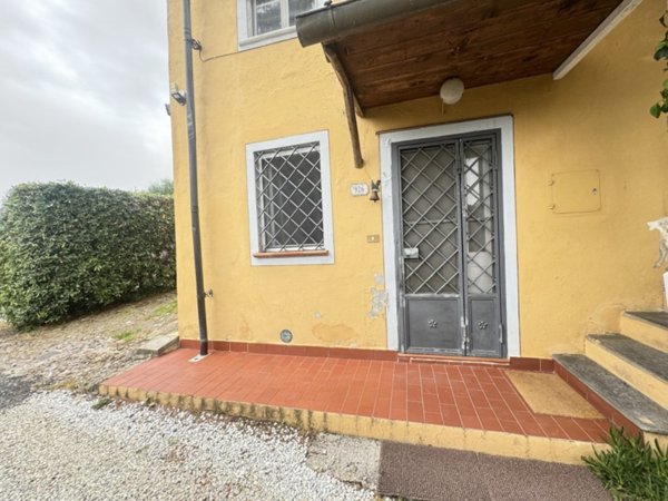casa indipendente in vendita a Pietrasanta