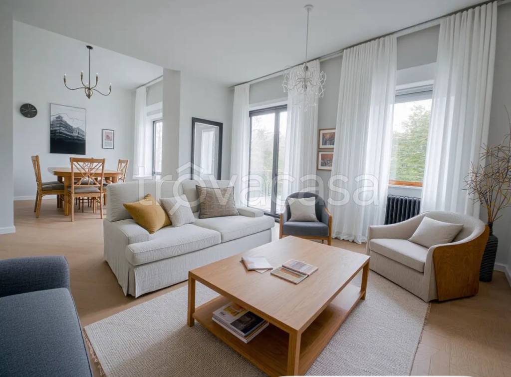 casa indipendente in vendita a Pietrasanta in zona Vignone