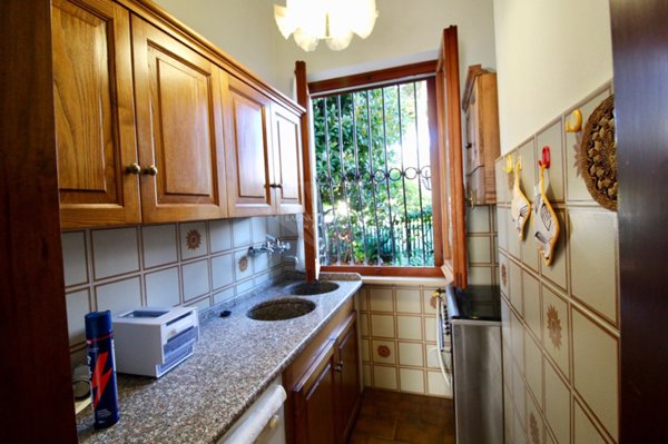 casa indipendente in vendita a Pietrasanta in zona Fiumetto